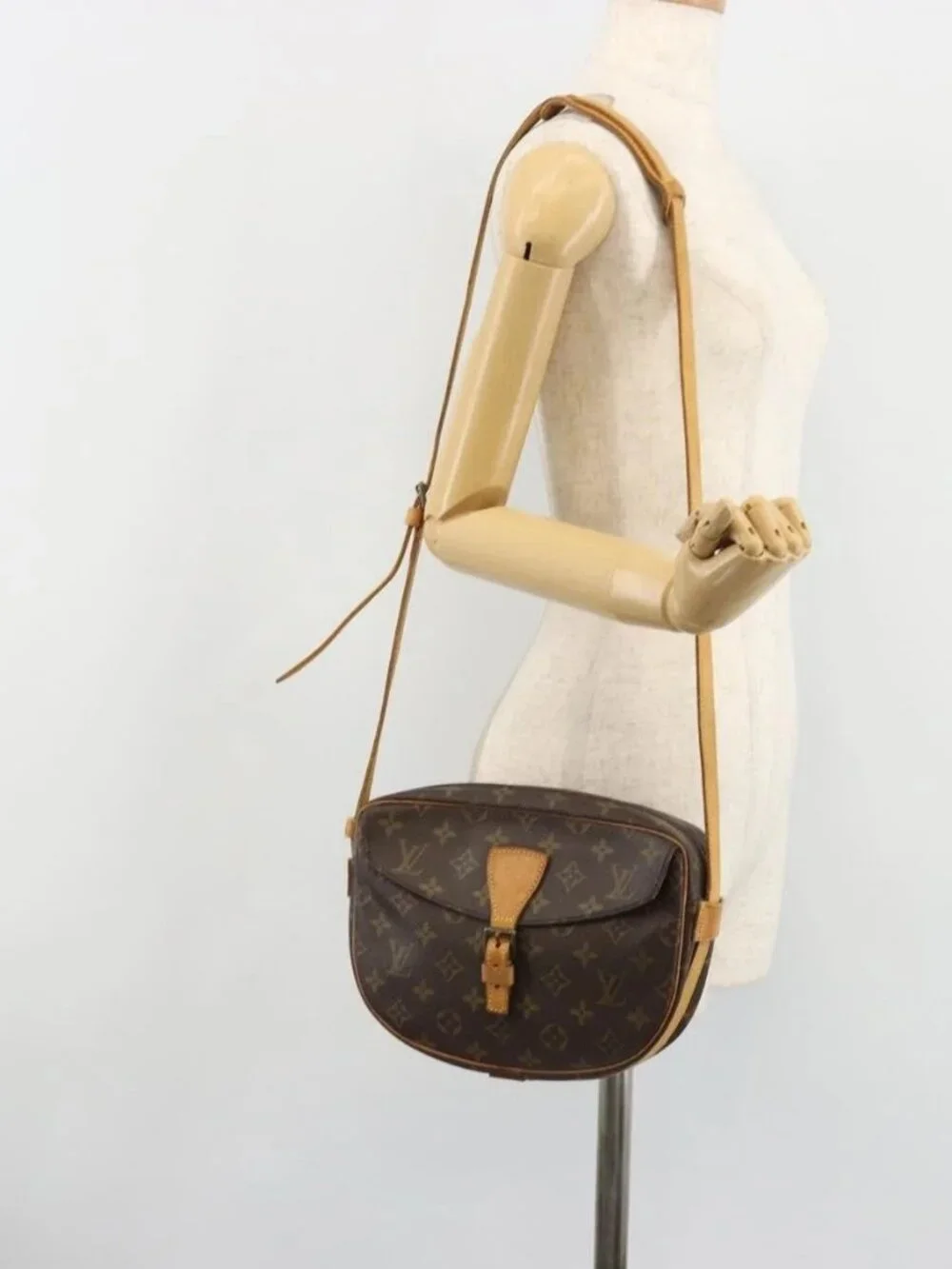 LOUIS VUITTON Monogram Jeune Fille MM Shoulder Bag M51226 LV Auth 188422